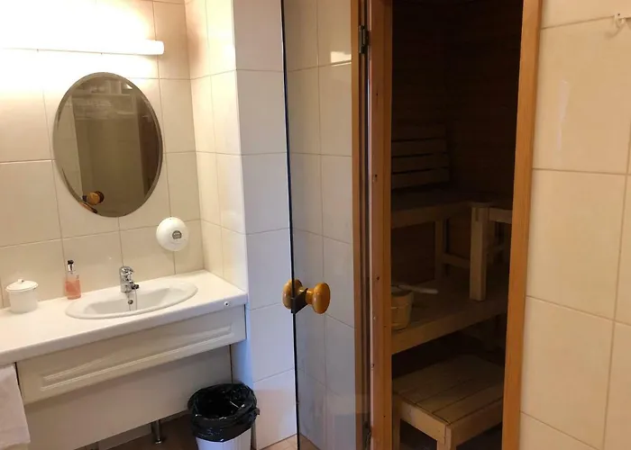 فندق Kauhajoen Krouvi Kauhajoki